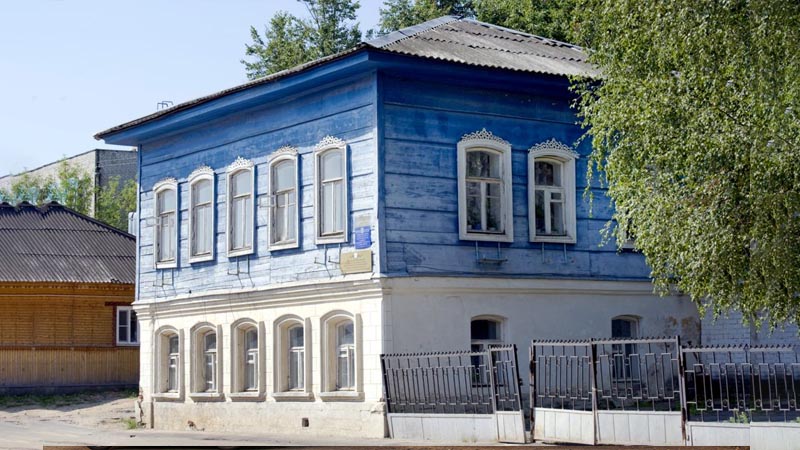 Комбинированный русский дом - кубец